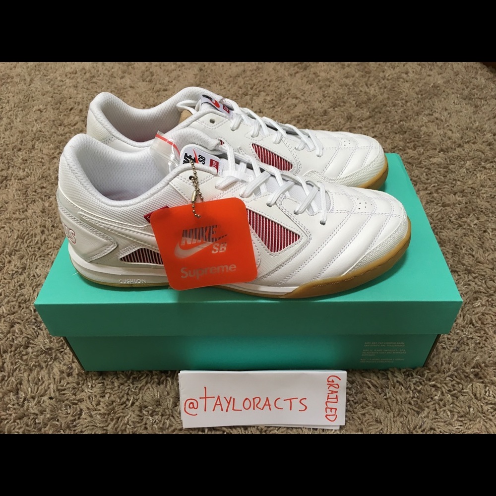 Supreme/ Nike SB Gato’s